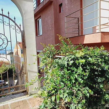 Guest Rusalka Апартамент Свети Влас