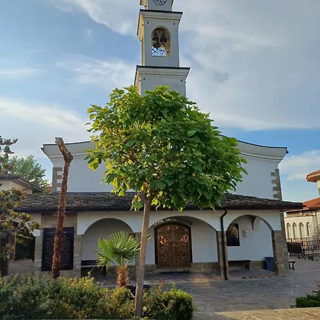 Апартамент Guest Rusalka Свети Влас